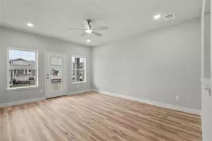 5206 Brigantine Cay Ct, Texas City, TX 77590 - Photo 14