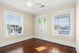 1014 31st St, Galveston, TX 77550 - Photo 18