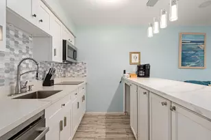 6300 Seawall Blvd, Galveston, TX 77551 - Photo 10