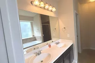 13411 Sea Island Dr, Montgomery, TX 77356 - Photo 10