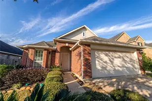 19214 Garrett Knolls Ln, Richmond, TX 77407 - Photo 4