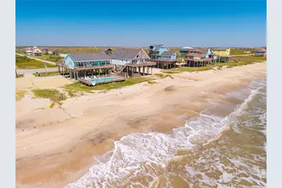 992 Hilton Head, Gilchrist, TX 77617 - Photo 40