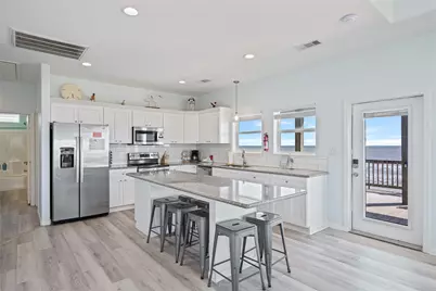 992 Hilton Head, Gilchrist, TX 77617 - Photo 10