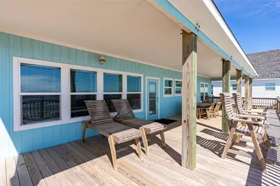 992 Hilton Head, Gilchrist, TX 77617 - Photo 32