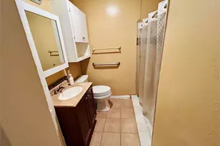 5806 Beldart St, Houston, TX 77033 - Photo 14