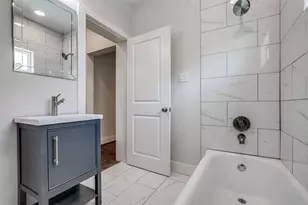 2221 Rosewood St, Houston, TX 77004 - Photo 8