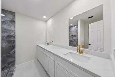 6 Quailwood Drive, Baytown, TX 77521 - Photo 38