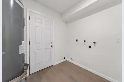 6 Quailwood Drive, Baytown, TX 77521 - Photo 32