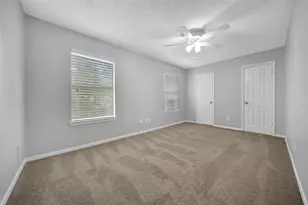 9 W Lance Leaf Rd, The Woodlands, TX 77381 - Photo 30