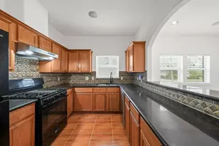 8602 Heatherview Dr, Houston, TX 77099 - Photo 14