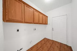 8602 Heatherview Dr, Houston, TX 77099 - Photo 28