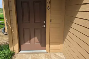 10555 Turtlewood Ct, Houston, TX 77072 - Photo 2