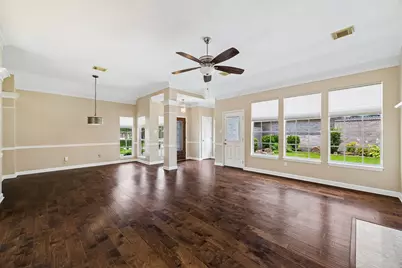 2823 N Strathford Lane, Kingwood, TX 77345 - Photo 4
