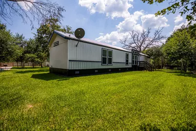 102 Hilltop Court, Somerville, TX 77879 - Photo 8