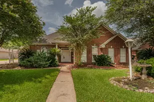 7960 Doral Dr, Beaumont, TX 77707 - Photo 2