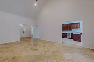 7960 Doral Dr, Beaumont, TX 77707 - Photo 8