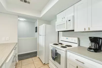 19 Dana Drive #C, Galveston, TX 77554 - Photo 8