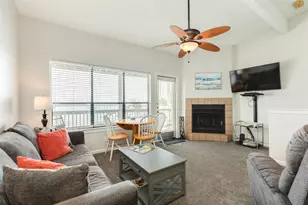 19 Dana Dr, Galveston, TX 77554 - Photo 4