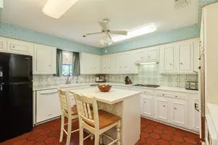 110 Sequoia, Lake Jackson, TX 77566 - Photo 16