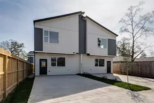 5912 Mayle St, Houston, TX 77016 - Photo 2