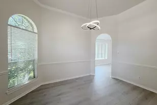 3827 Canton Dr, Pearland, TX 77584 - Photo 10