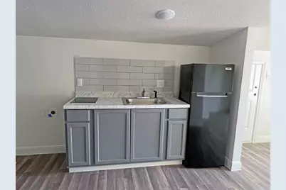 201 Eastwood Unit 5 Street #5, Houston, TX 77011 - Photo 14