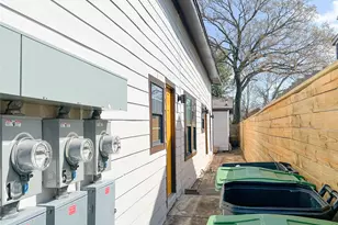 201 Eastwood St, Houston, TX 77011 - Photo 6