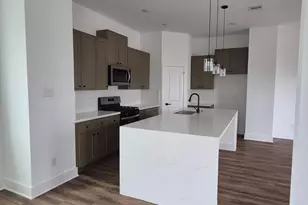 3213 St Emanuel Streets, Houston, TX 77004 - Photo 10