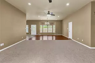 420 Forest Oaks Ln, Lake Jackson, TX 77566 - Photo 10