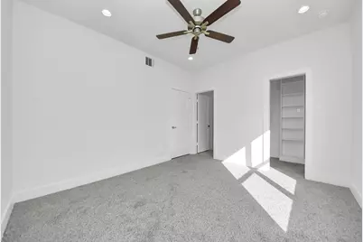 611 E 39th Street #D, Houston, TX 77022 - Photo 24