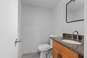 9005 Imogene St, Houston, TX 77036 - Photo 14