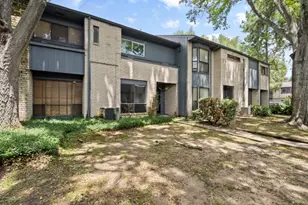 9005 Imogene St, Houston, TX 77036 - Photo 2