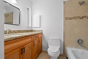 9005 Imogene St, Houston, TX 77036 - Photo 22