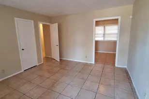 7214 Boggess Rd, Houston, TX 77016 - Photo 2