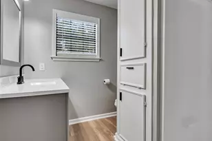 351 White Oak Dr, Houston, TX 77336 - Photo 22