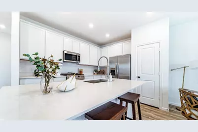 9730 Kilkenny Street, Rosharon, TX 77583 - Photo 2