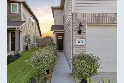 5235 Shallowhurst Lane, Katy, TX 77449 - Photo 2