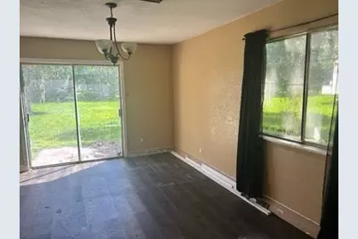 543 Bluebonnet Drive, Freeport, TX 77541 - Photo 8