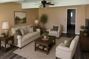 543 Bluebonnet Dr, Freeport, TX 77541 - Photo 4