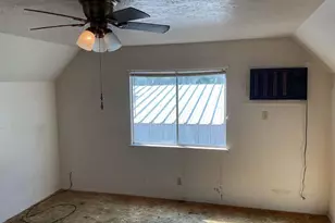 543 Bluebonnet Dr, Freeport, TX 77541 - Photo 12