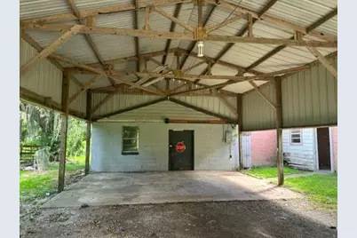 543 Bluebonnet Drive, Freeport, TX 77541 - Photo 18