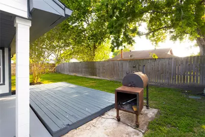 10030 Tahoka Lane, Sugar Land, TX 77498 - Photo 4