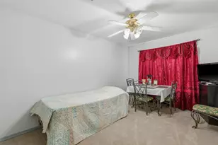 13673 Garden Grove Ct, Houston, TX 77082 - Photo 18