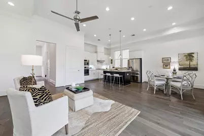 2025 Covent Garden Station, Houston, TX 77045 - Photo 8