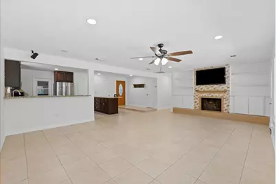 5303 Bulen Avenue, Friendswood, TX 77546 - Photo 8