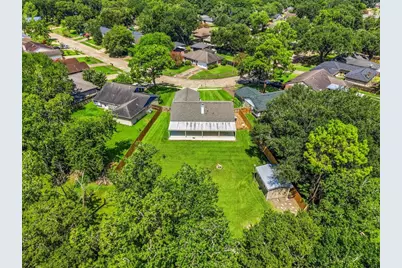 5303 Bulen Avenue, Friendswood, TX 77546 - Photo 30