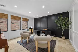 10215 Piping Rock Ln, Houston, TX 77042 - Photo 6