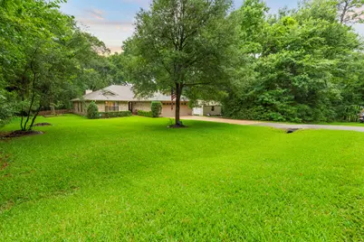 106 Wood Forest Lane, Huntsville, TX 77340 - Photo 4