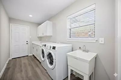 8826 Tanager Street, Houston, TX 77036 - Photo 18