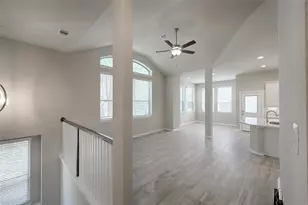 115 Handley Dr, Montgomery, TX 77316 - Photo 2